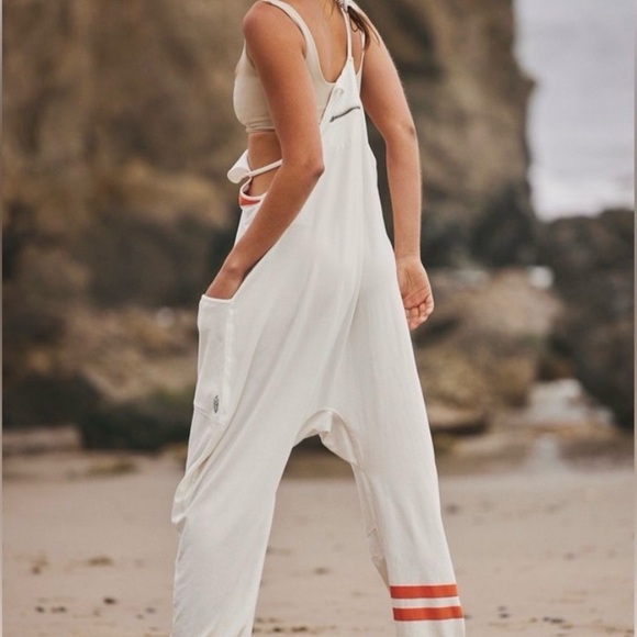 Free People Movement 🍊Orange Crush Hot shot Onezie. RARE 💎 EUC medium - Picture 3 of 7